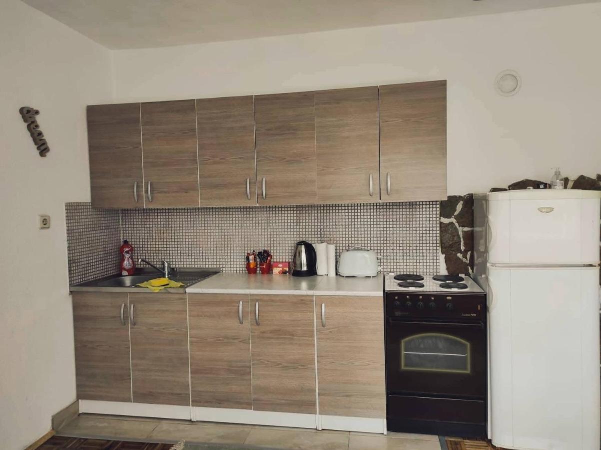 Ajsha Guesthouse Jajca Kültér fotó