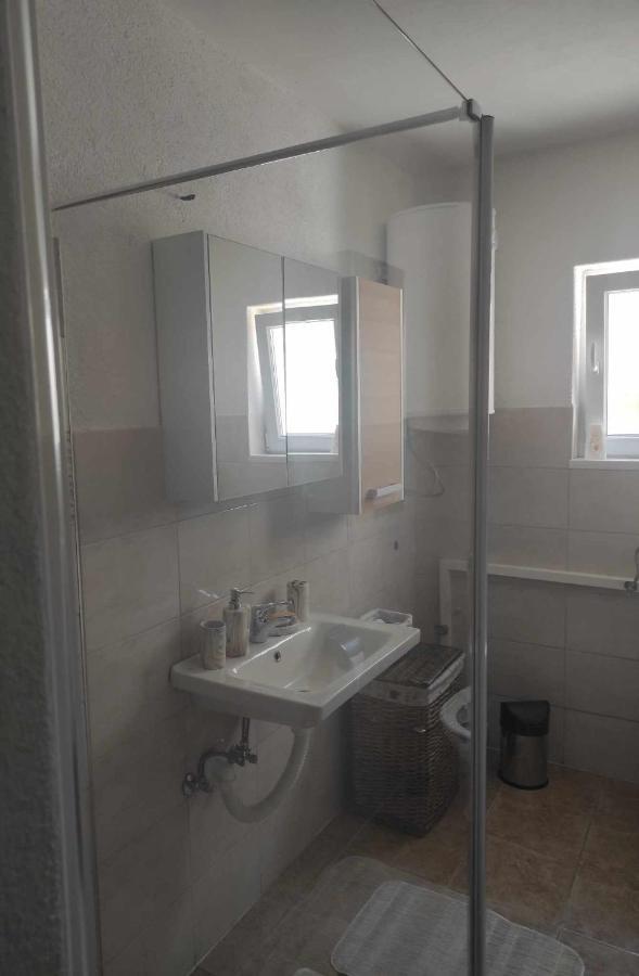 Ajsha Guesthouse Jajca Kültér fotó